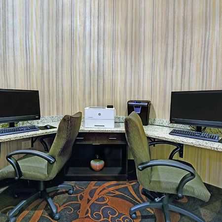 Hampton Inn בלויט מראה חיצוני תמונה