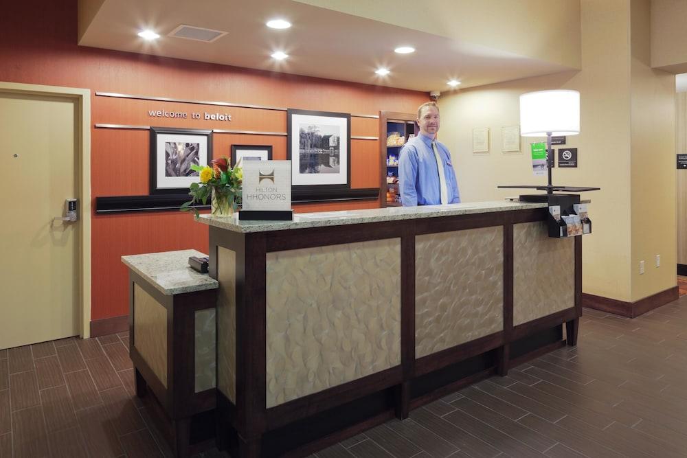 Hampton Inn בלויט מראה חיצוני תמונה
